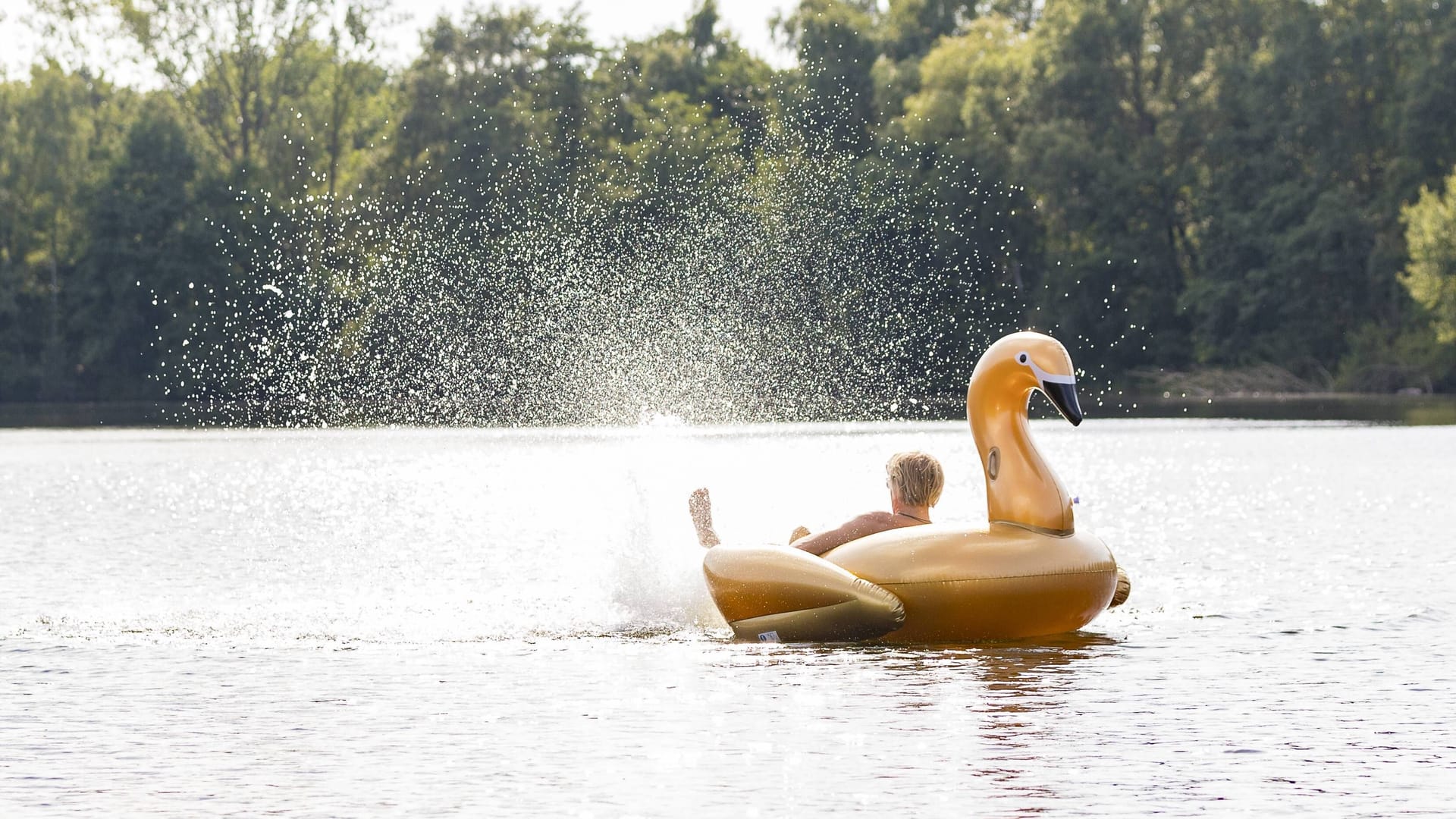 Badesee (Symbolbild): In Stuhr können Badegäste entspannen.