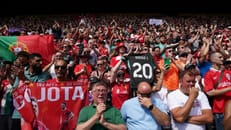 "Immer in unseren Herzen": Gedenkfeier für Diogo Jota
