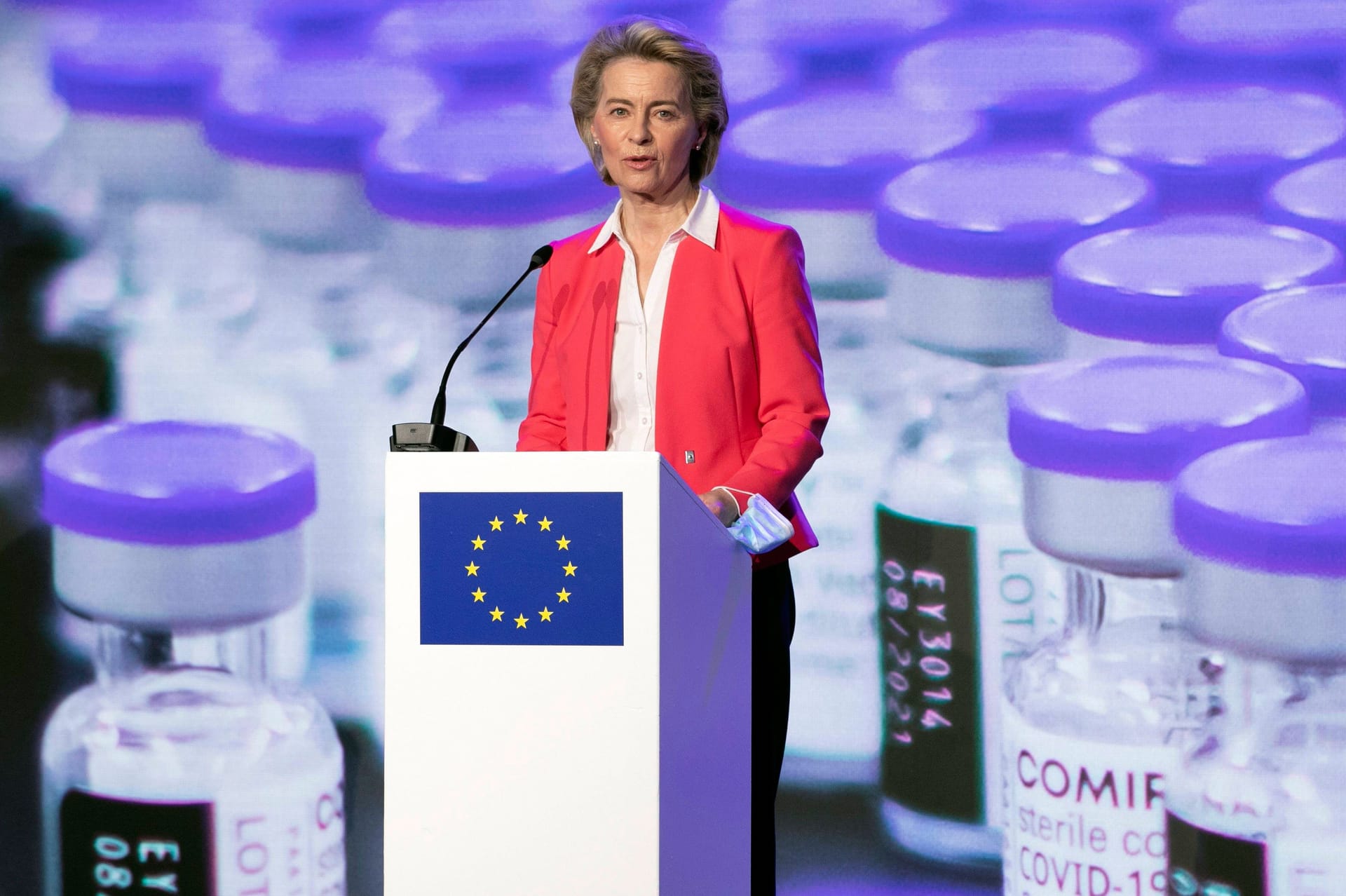 Ursula von der Leyen: Hier besuchte sie 2021 eine Pfizer-Fabrik in der belgischen Gemeinde Puurs-Sint-Amands.