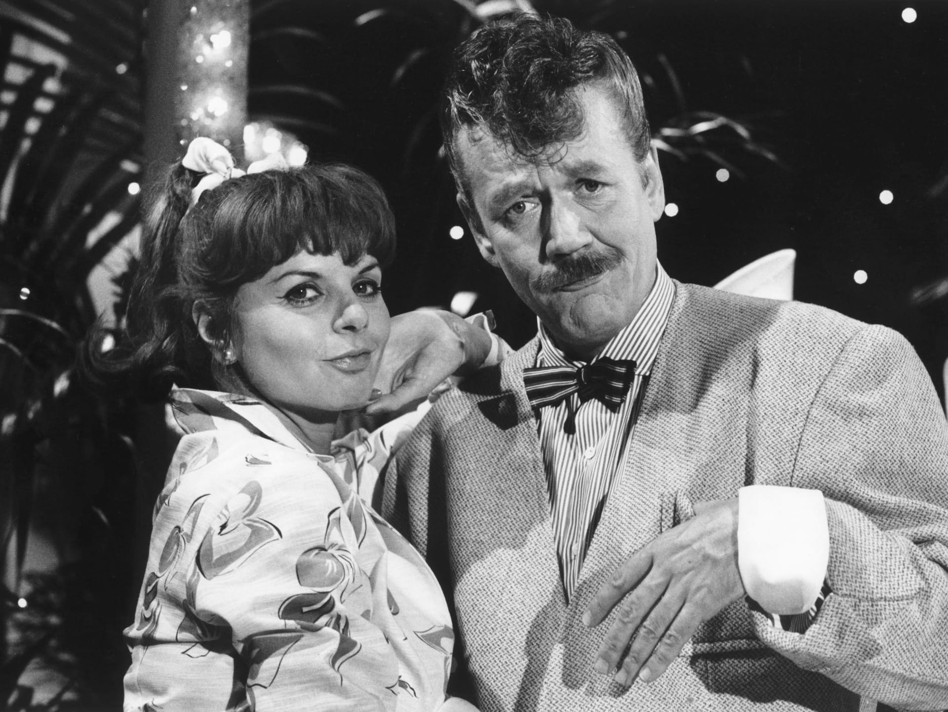 Alida Gundlach und Carlo von Tiedemann in den 1970er Jahren (Archivfoto): Mit der "Aktuellen Schaubude" wurde er bundesweit bekannt.