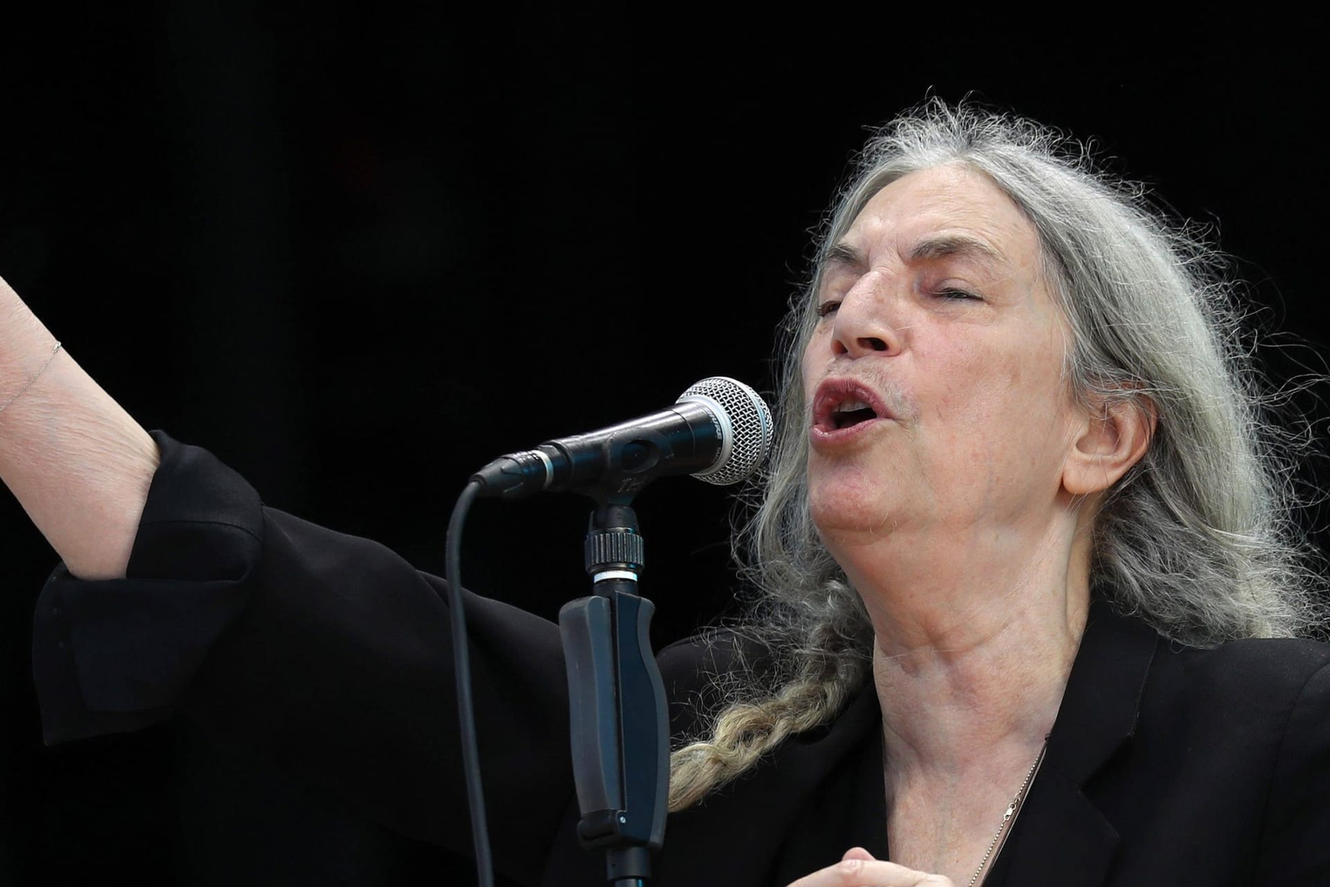 Patti Smith (Archivbild): In Berlin zeigte sie, dass noch viel Punk und Rock'n'Roll in ihr steckt.