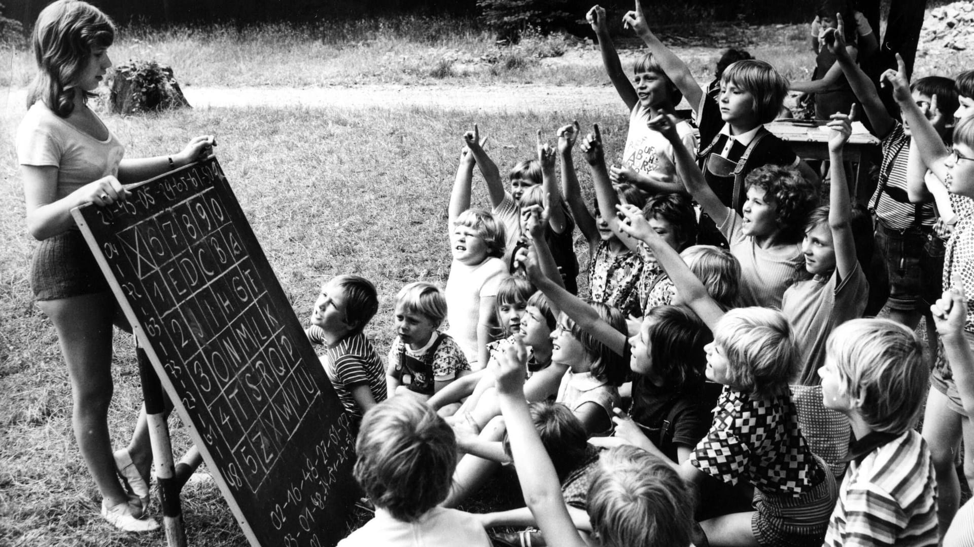 Kinder in den Ferien (Archivbild): Der Pionierpalast diente als Freizeitzentrum.