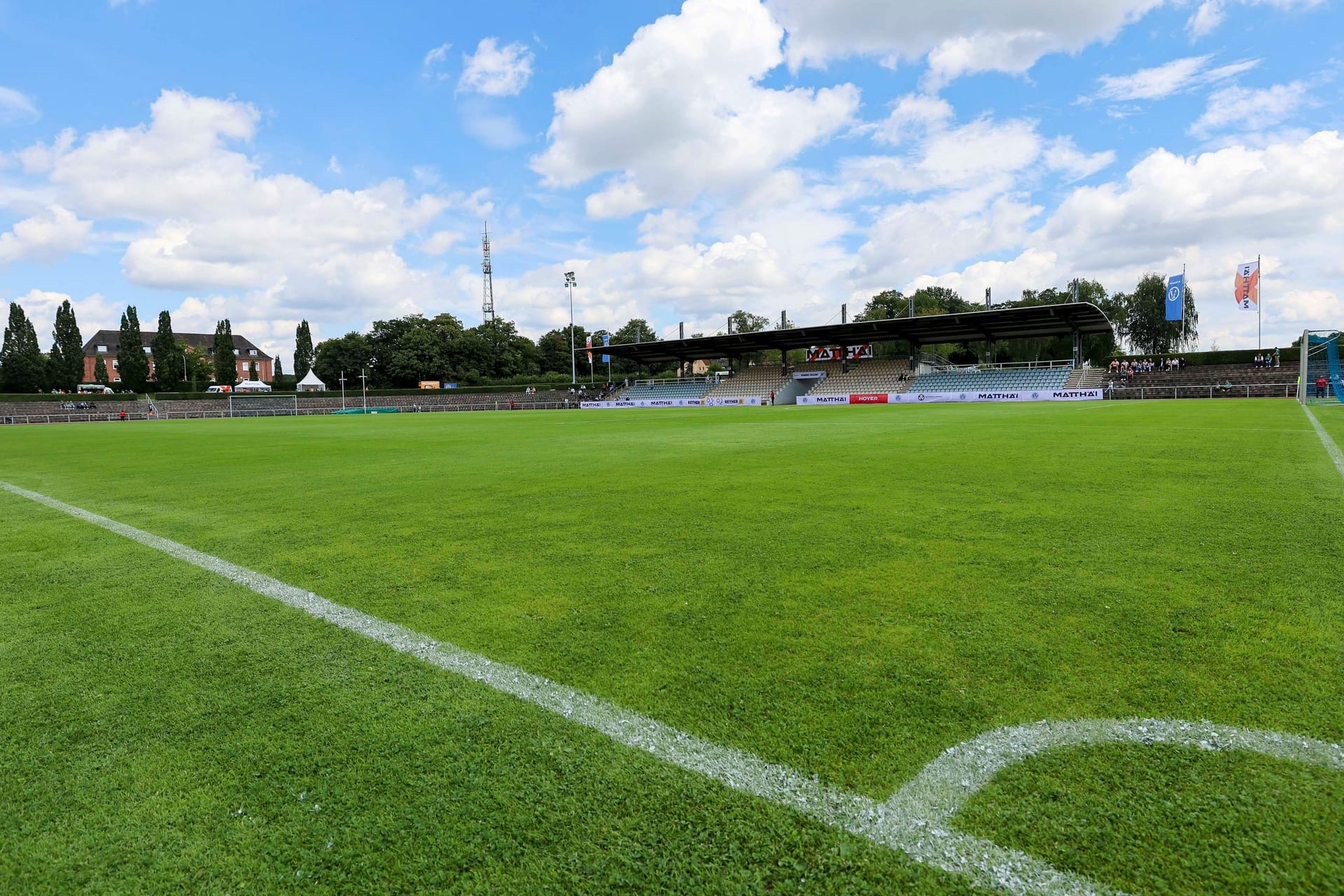 Stadion in Verden: Hier soll das DFB-Pokalspiel stattfinden.