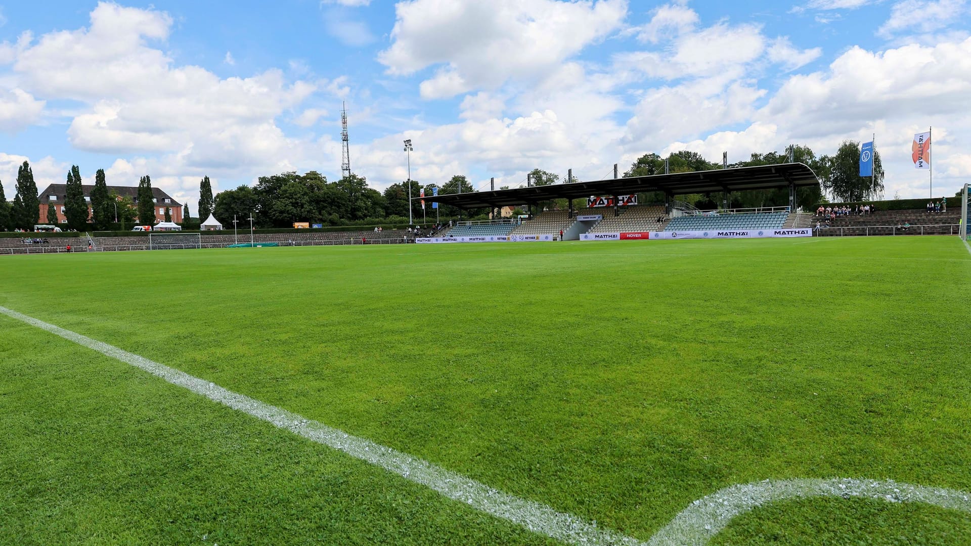 Stadion in Verden: Hier soll das DFB-Pokalspiel stattfinden.