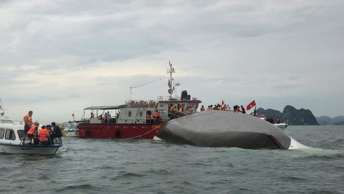 Halong-Bucht: Touristenboot kentert im Sturm – mindestens 28 Tote