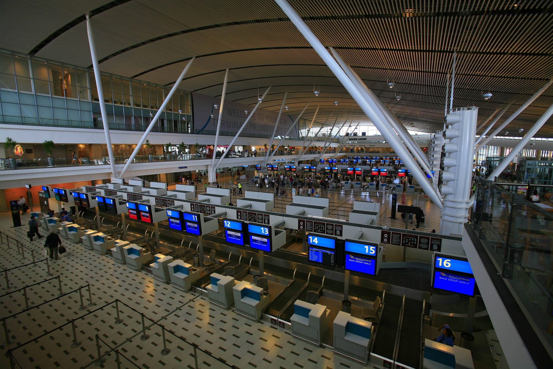 Ein Terminal des Flughafens von Kapstadt (Südafrika): Der Airport wird außerordentlich gut bewertet.