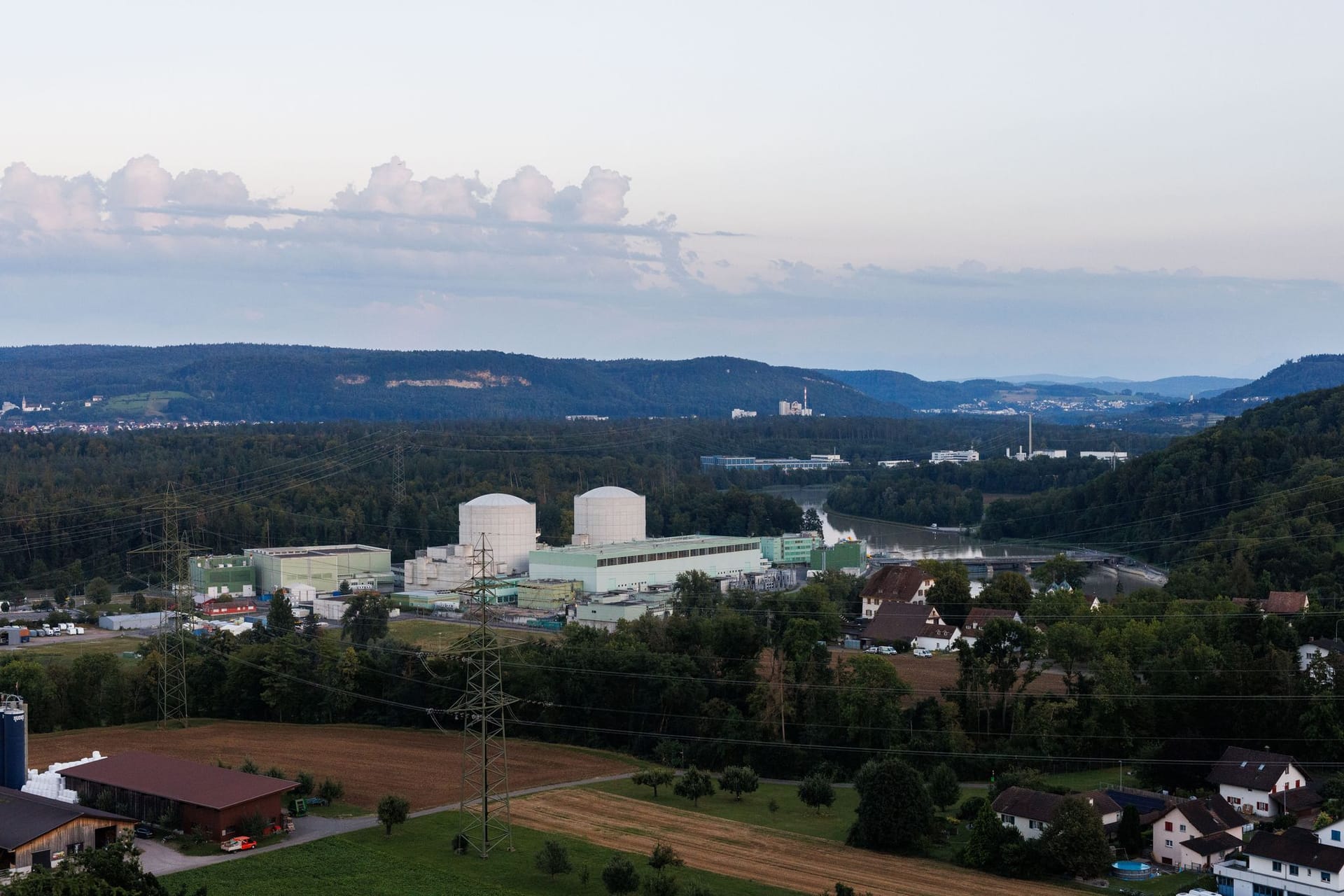 Block von Schweizer Alt-AKW Beznau
