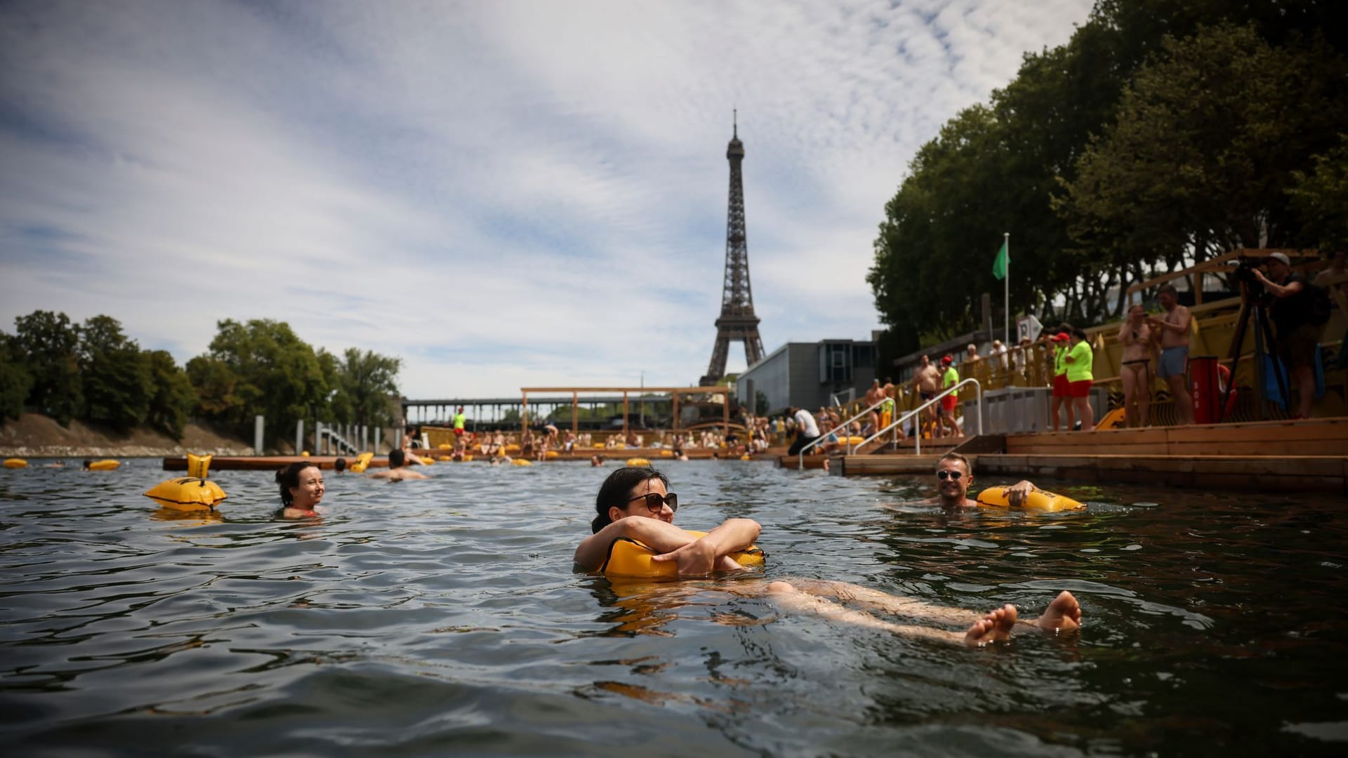 Schwimmen in der Seine Schwimmen in der Seine