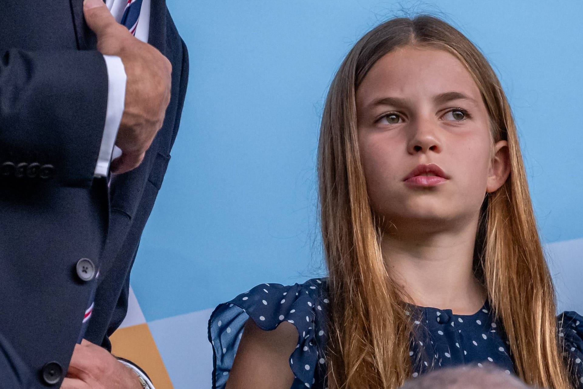 Prinzessin Charlotte: Sie besuchte mit ihrem Vater Prinz William das EM-Finale in Basel.