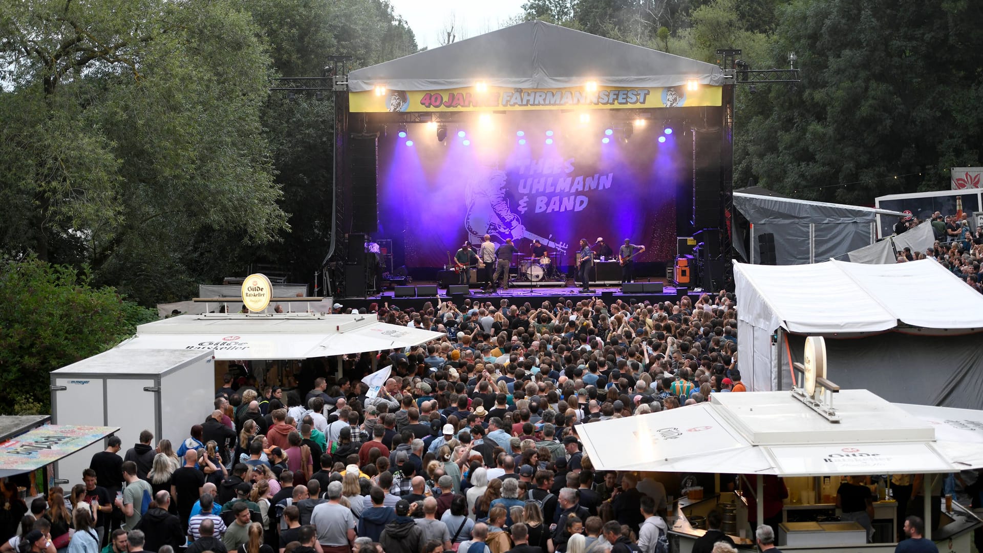 Fährmannsfest (Archivbild): 2023 trat Thees Uhlmann auf.
