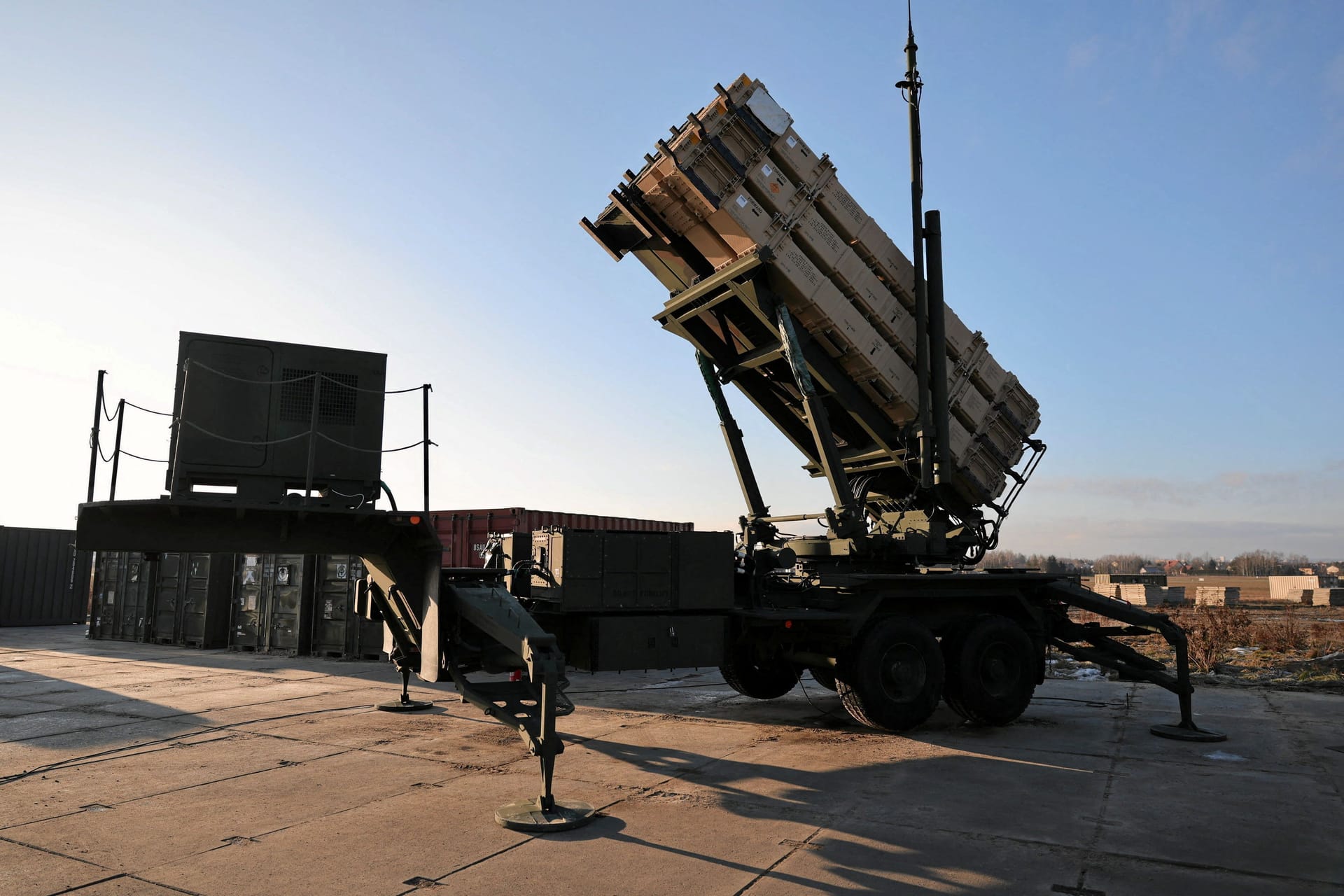 US-Patriot-Systeme: Unverzichtbar im ukrainischen Abwehrkampf gegen russische Raketen. US-Patriot-Systeme: Unverzichtbar im ukrainischen Abwehrkampf gegen russische Raketen.