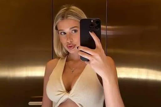 Maria Schalajewa (23): Ihre Instagram-Posts sind ein Fall für Russlands nationale Sicherheit geworden. Maria Schalajewa (23): Ihre Instagram-Posts sind ein Fall für Russlands nationale Sicherheit geworden.