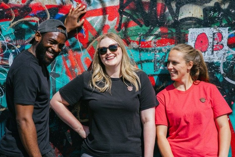 Heiatliebe: Das Essener Modeunternehmen Naketano hat gemeinsam mit der EMG eine Kollektion bestehend aus T- und Sweatshirts herausgebracht.