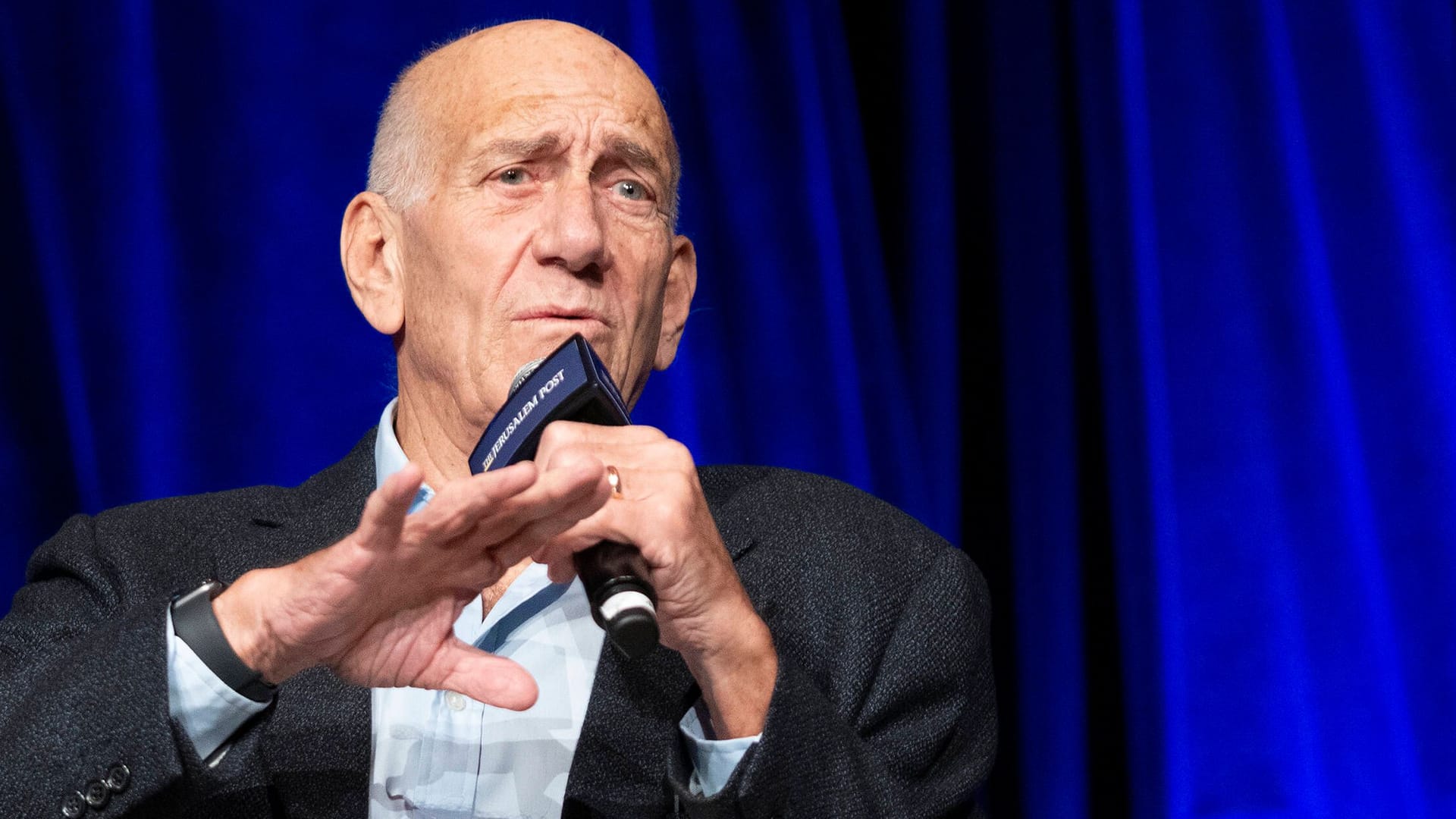 Ehud Olmert auf einer Veranstaltung (Archivbild): Der ehemalige Premier Israels bezeichnet die Regierung Netanjahu als "Feinde im inneren".