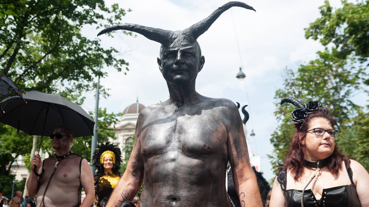 Russland: Gericht verbietet fiktive Satanistenorganisation