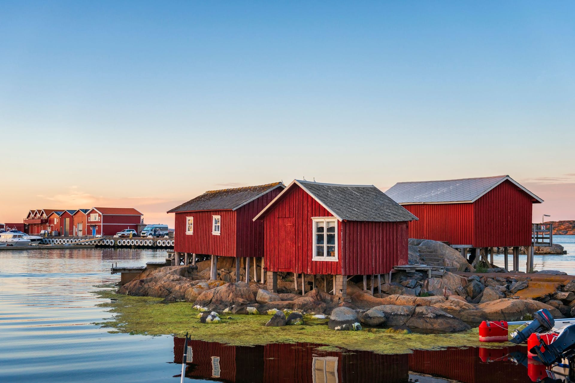 Kleine Insel in Schweden: Man muss kein Multimillionär sein, um sich so etwas leisten zu können.