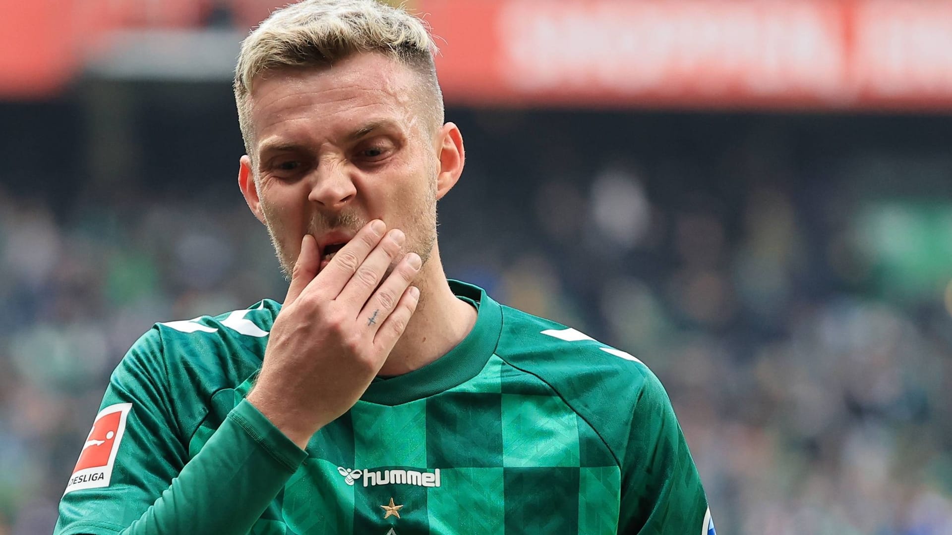 Marvin Ducksch: Er verletzte sich direkt im ersten Saisontraining. Marvin Ducksch: Er verletzte sich direkt im ersten Saisontraining.
