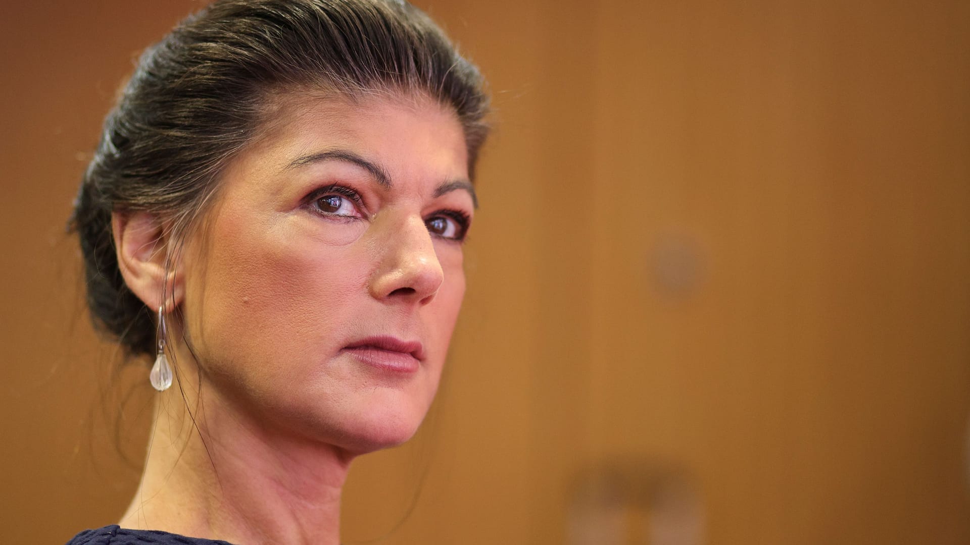 Sahra Wagenknecht: Sie wuchs in der DDR auf.