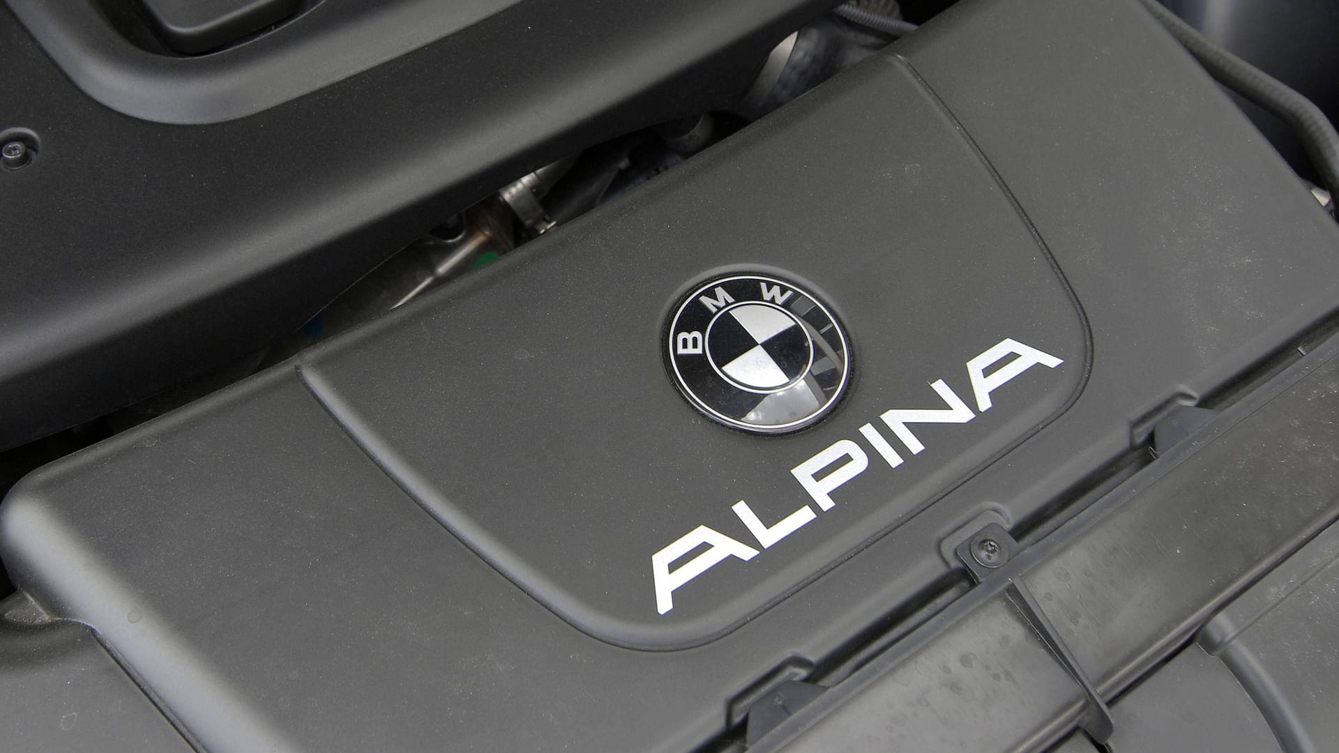 Logo eines BMW Alpina D3.