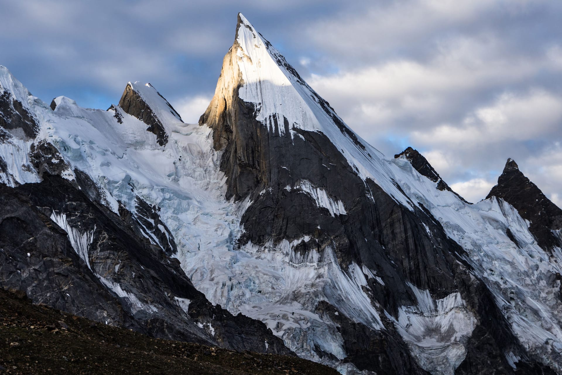 Der Laila Peak in Pakistan: Diesen Berg wollte Laura Dahlmeier erklimmen.