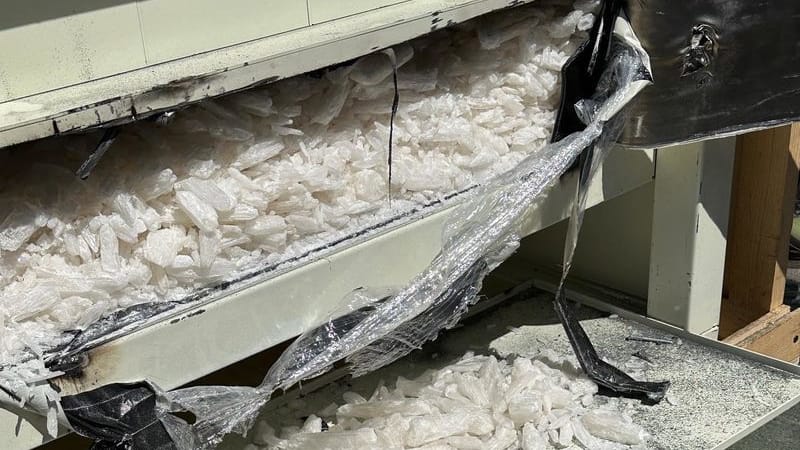 Diese Baumaschine zur Herstellung von Pflastersteinen diente den Drogenschmugglern als Versteck: Darin befand sich Chrystal Meth im Millionenwert.