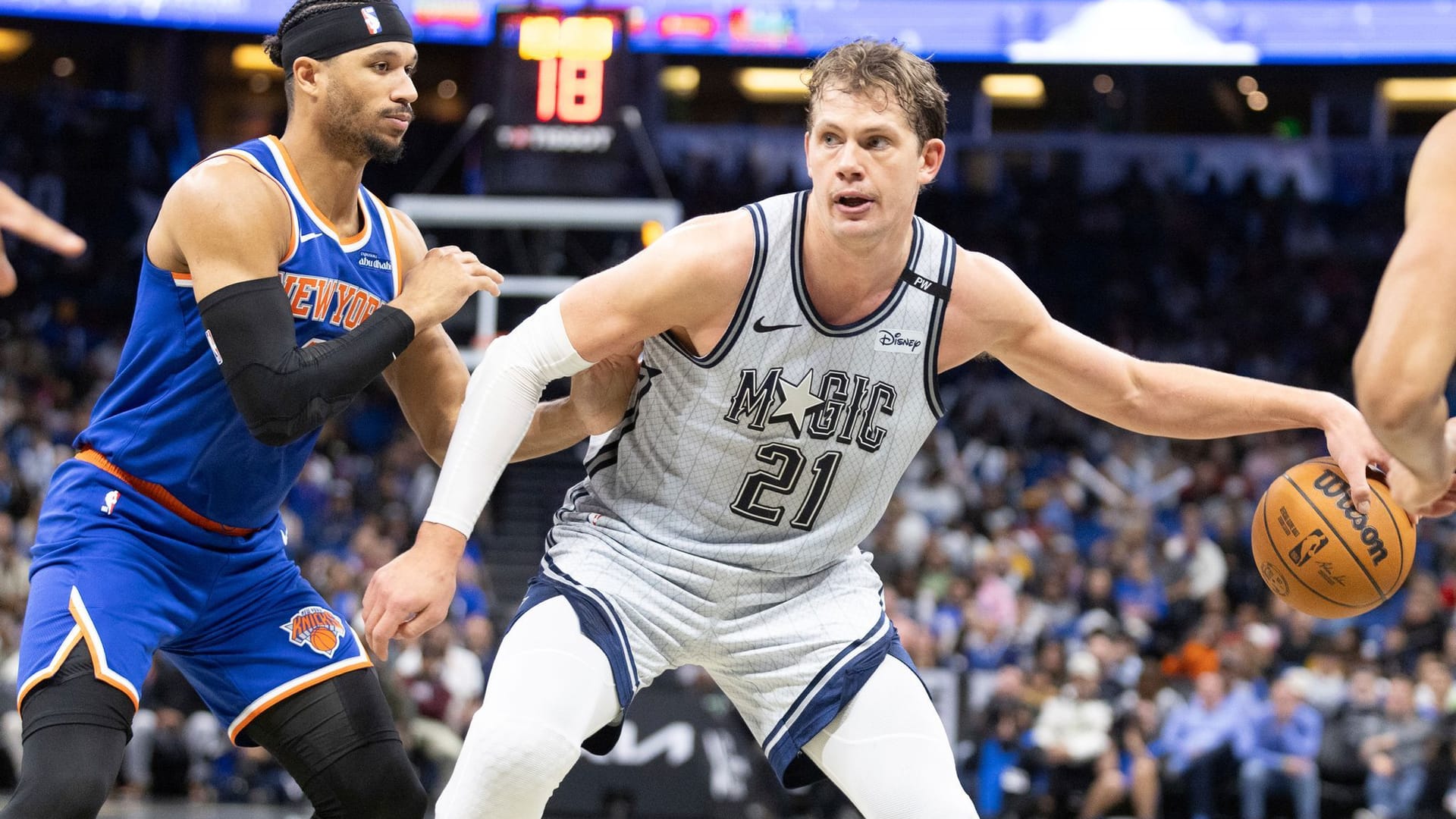 Moritz Wagner (r)