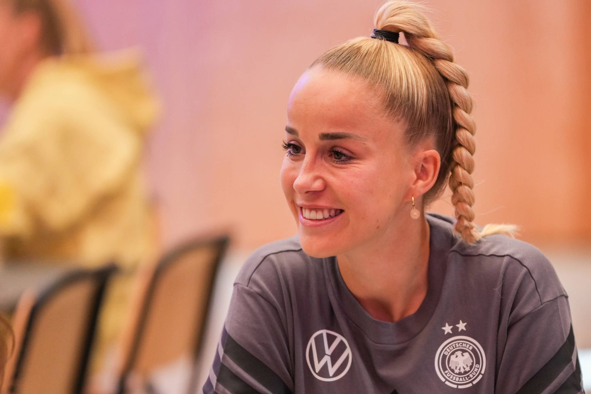 Giulia Gwinn: Sie steht heute Abend gegen Polen auf dem Platz.