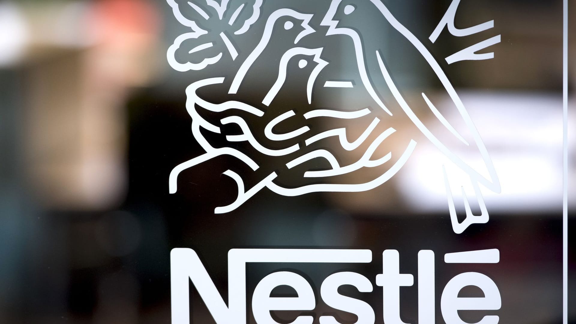 Nestlé Nestlé