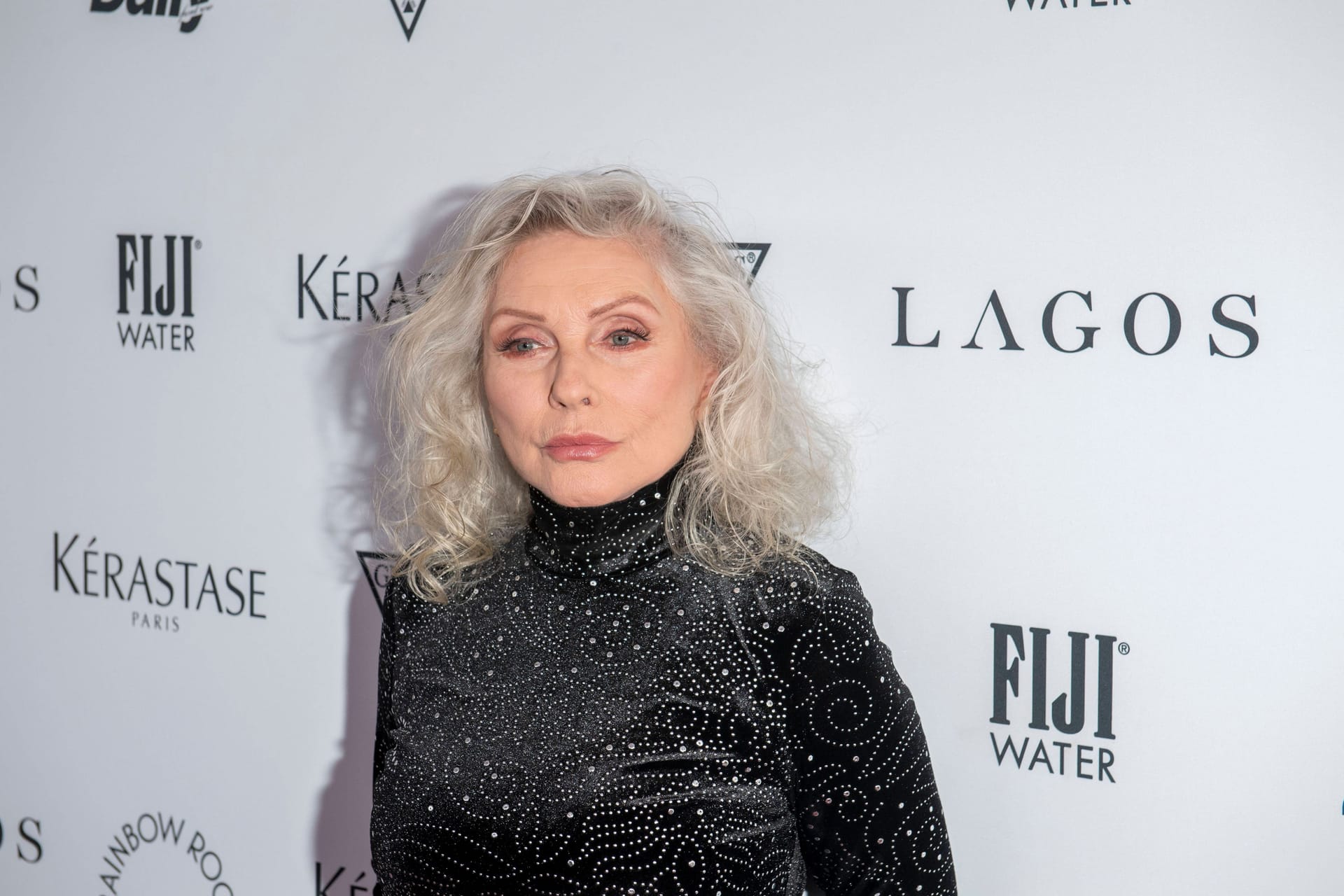 Deborah Harry: Ihr Markenzeichen sind die platinblonden Haare.