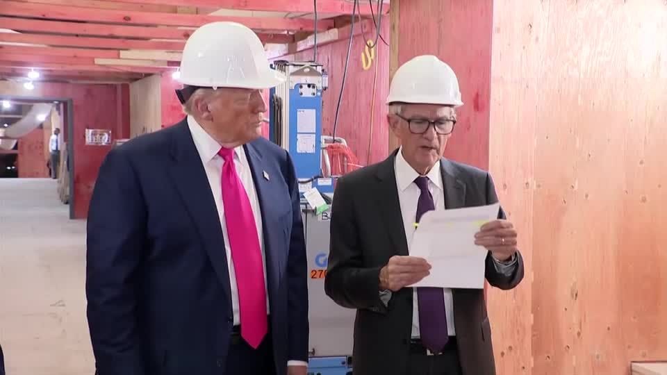 USA-TRUMP/POWELL