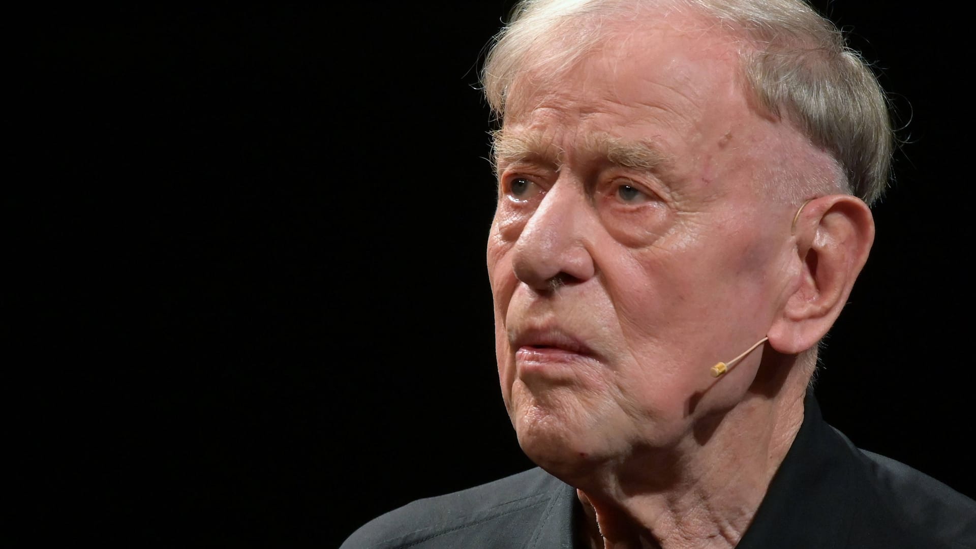 Claus Peymann: Er war eine Größe am deutschen Theater.