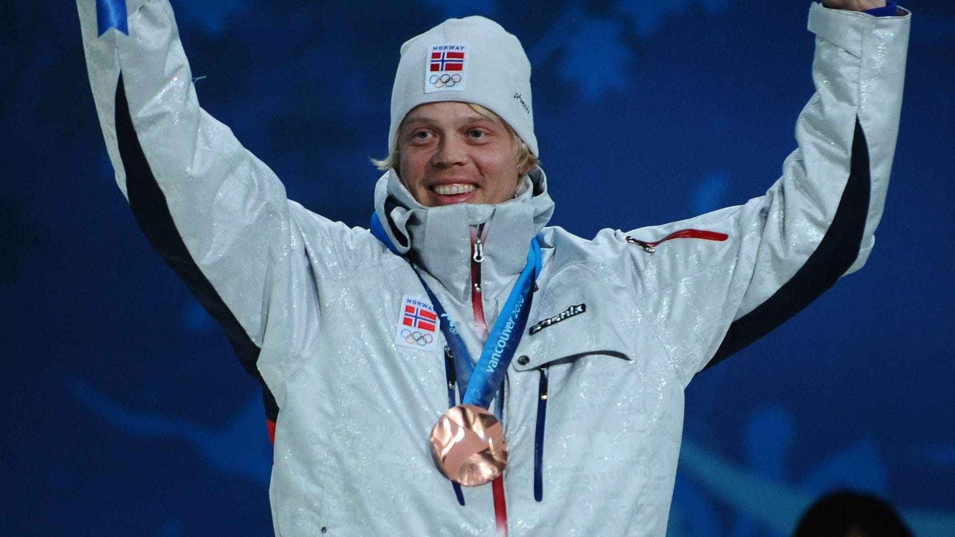 Audun Grønvold mit seiner Bronzemedaille in Vancouver.