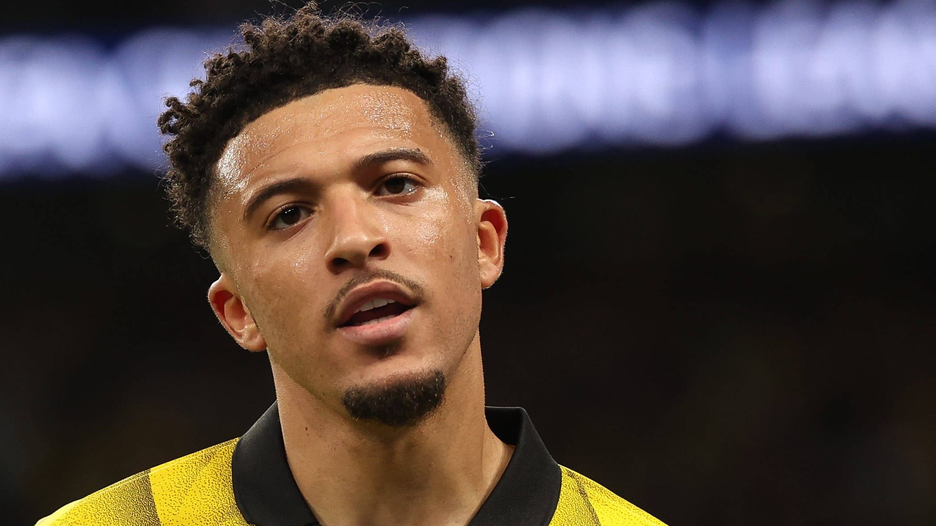 Jadon Sancho: Er hat mit dem BVB in der Saison 2020/21 den DFB-Pokal gewonnen.