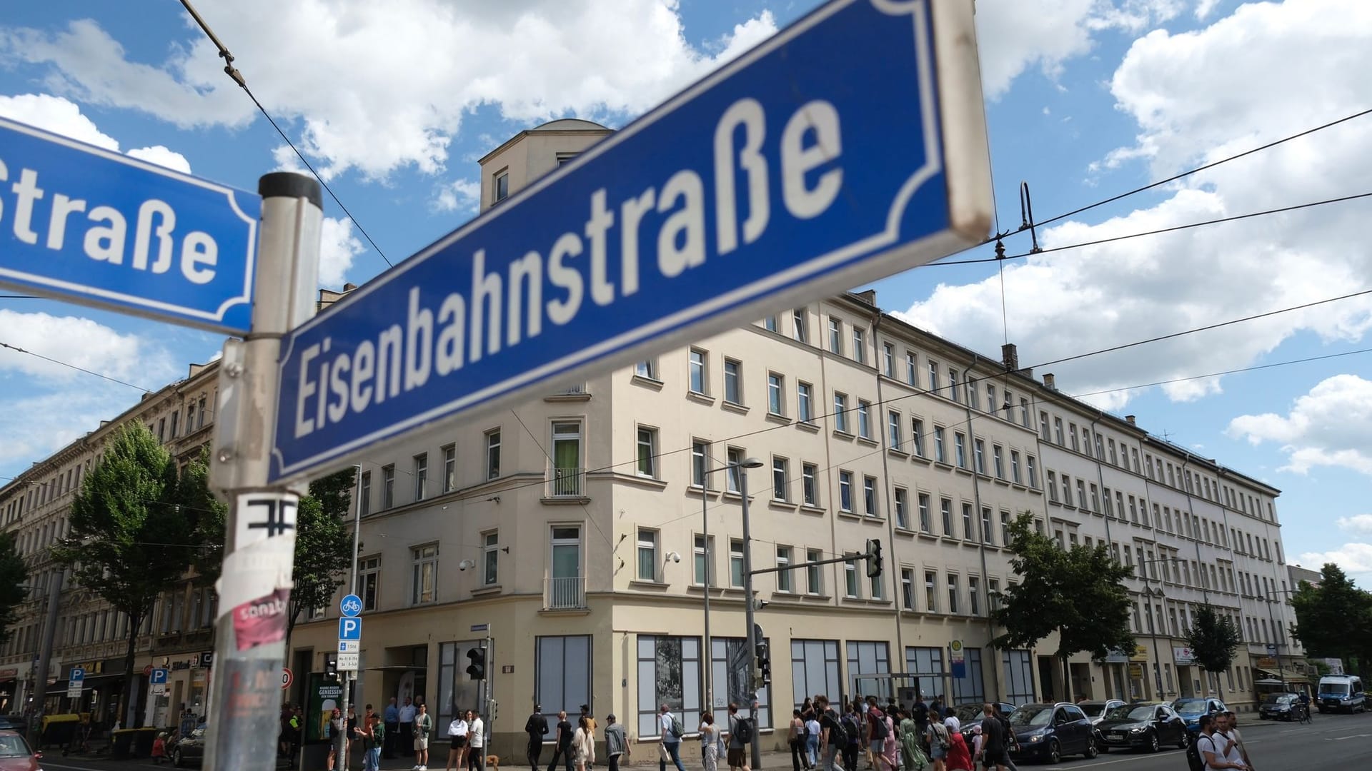Polizeiposten auf Eisenbahnstraße eröffnet Polizeiposten auf Eisenbahnstraße eröffnet