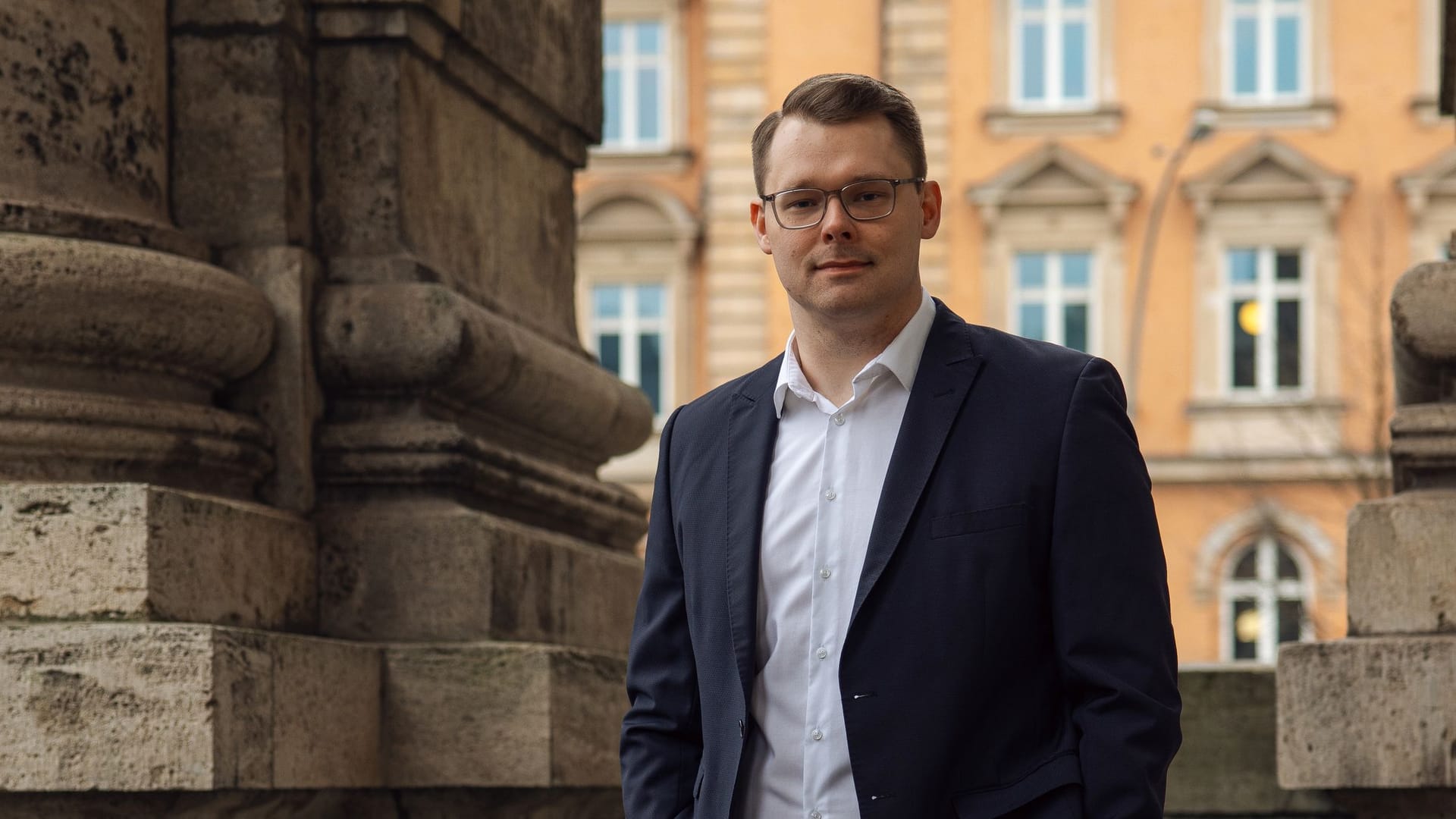 Marcel Dirsus: Der Politologe hat erforscht, warum Alleinherrschaften irgendwann scheitern.