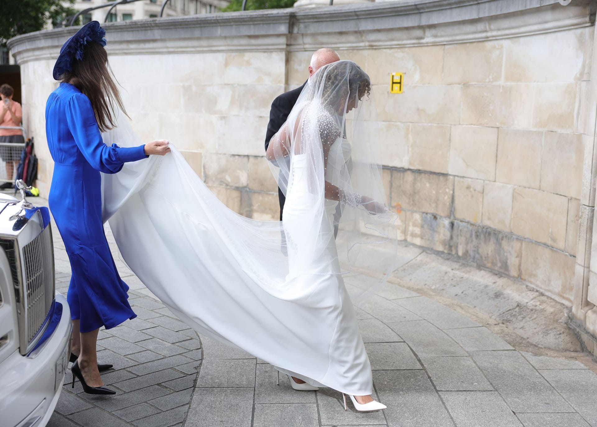 Melanie Brown auf ihrem Weg in die St. Paul's Cathedral.