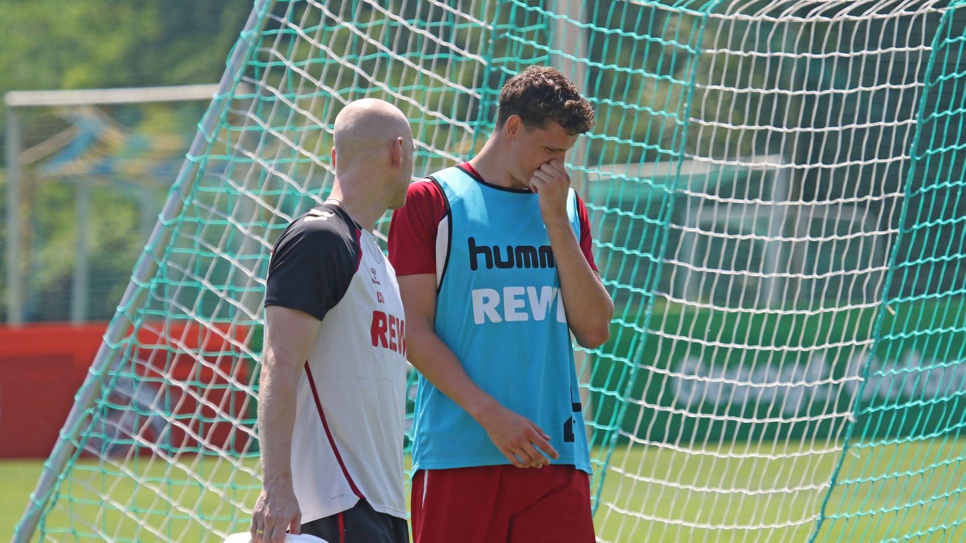 Eric Martel bricht das Training in Bad Waltersdorf ab.