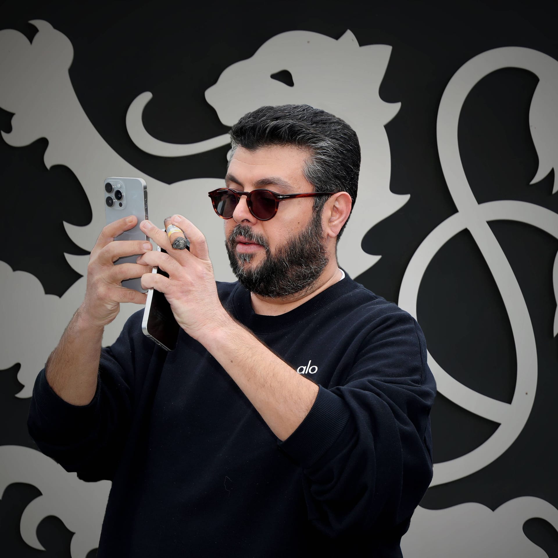 Hasan Ismaik (Archivbild/Fotomontage): Der Jordanier bleibt nach eigener Aussage doch bei den "Löwen".