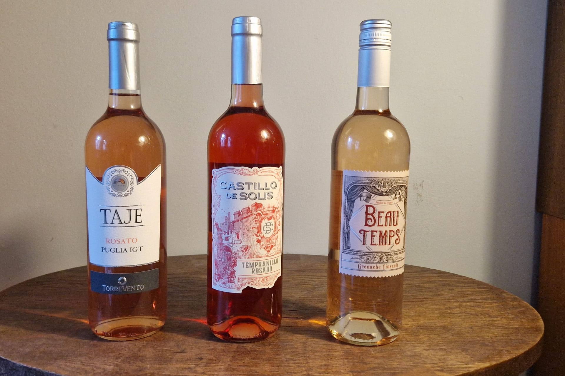 Drei Rosés, drei Charaktere: die getesteten Weine aus Italien, Spanien und Frankreich.