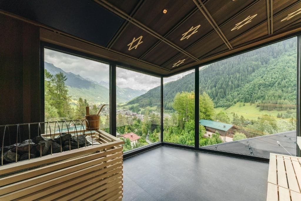 Quelle: Arpuria Hidden Luxury Mountain Home