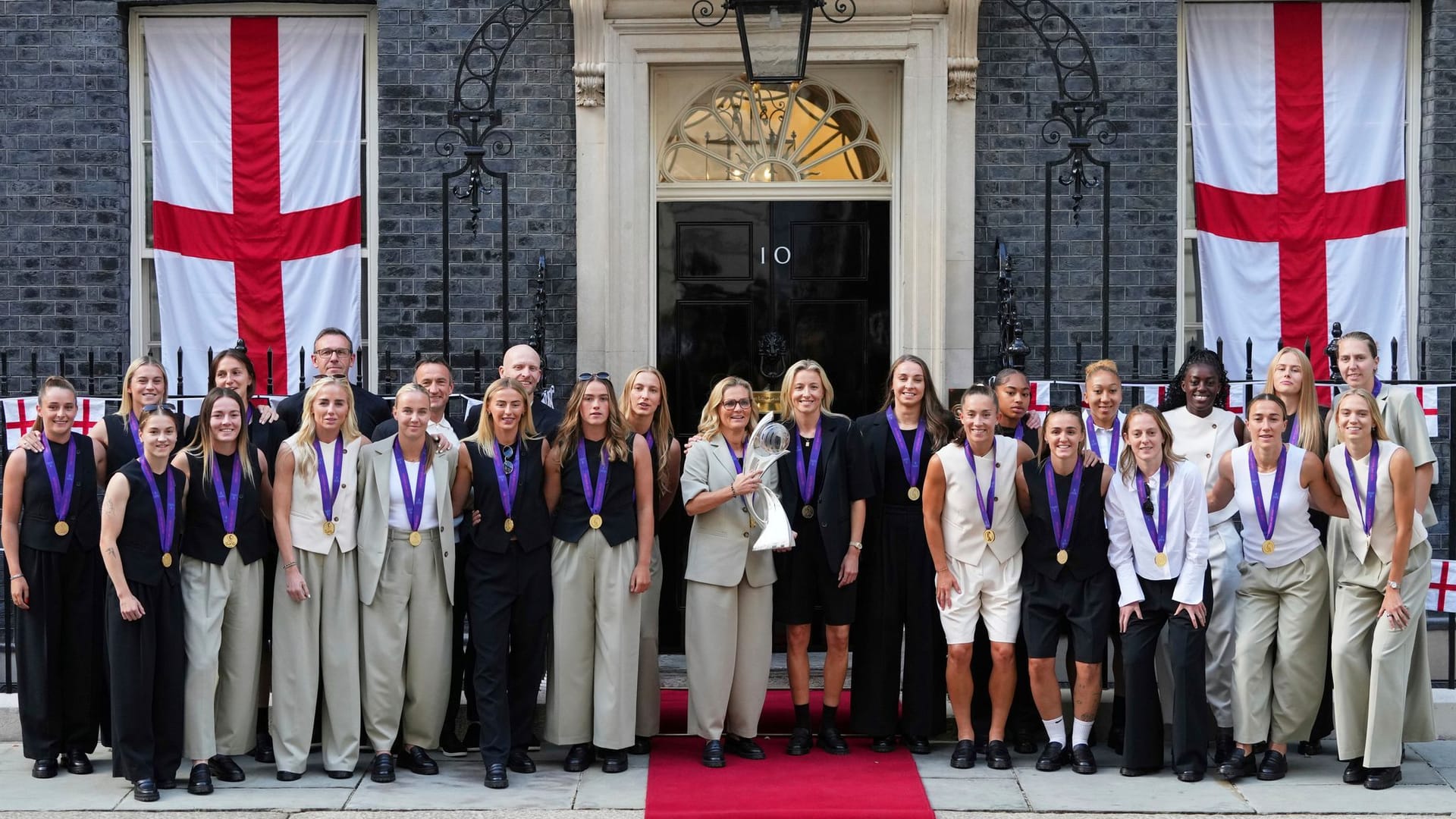 England - Rückkehr der Europameisterinnen England - Rückkehr der Europameisterinnen