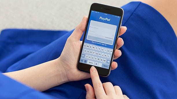 Paypal: Immer wieder wollen Betrüger Nutzer des Onlinedienstes in die Falle locken. Paypal: Immer wieder wollen Betrüger Nutzer des Onlinedienstes in die Falle locken.