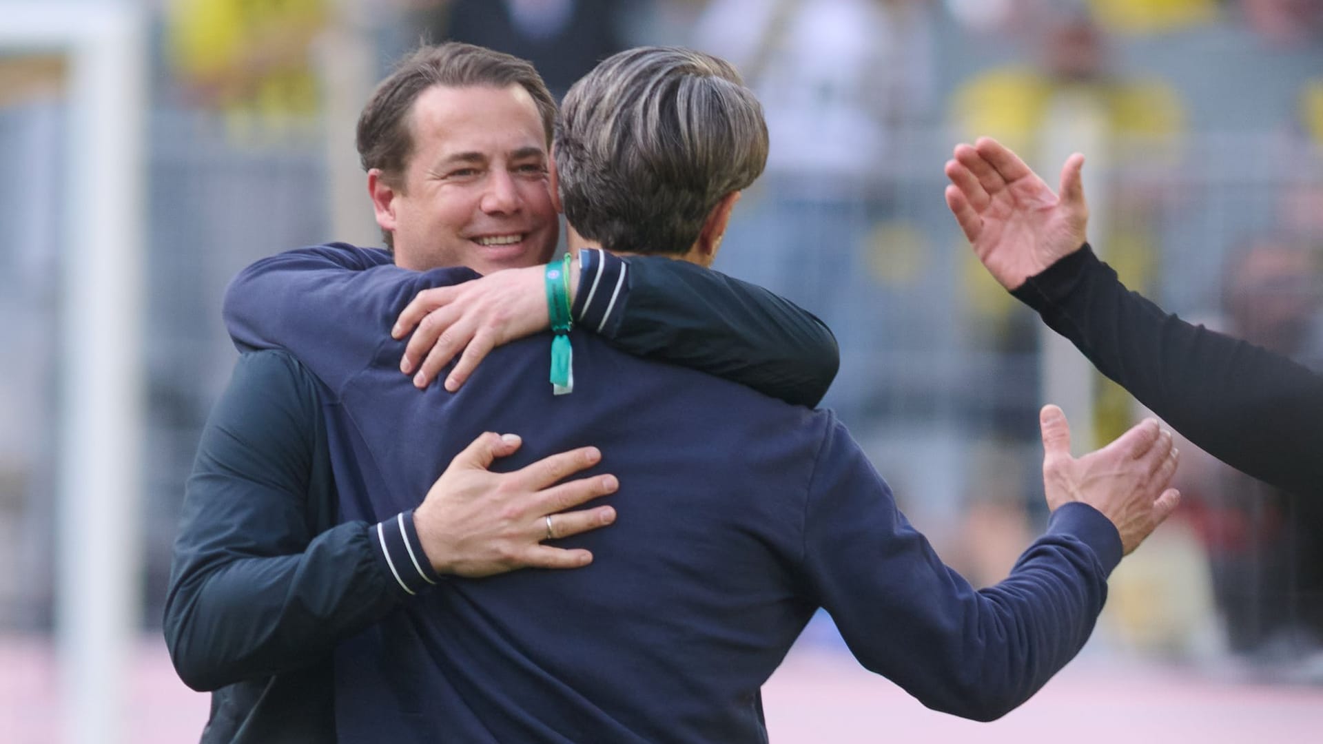 Borussia Dortmund - Holstein Kiel