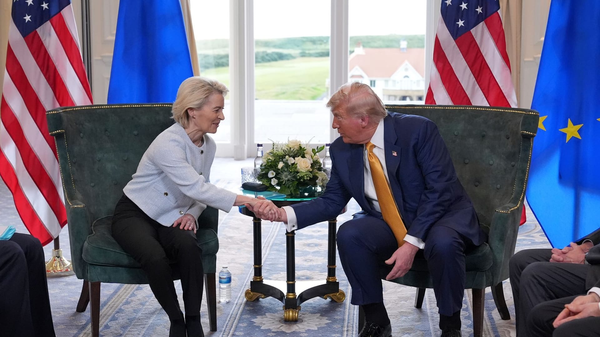 US-Präsident Trump trifft von der Leyen in Schottland