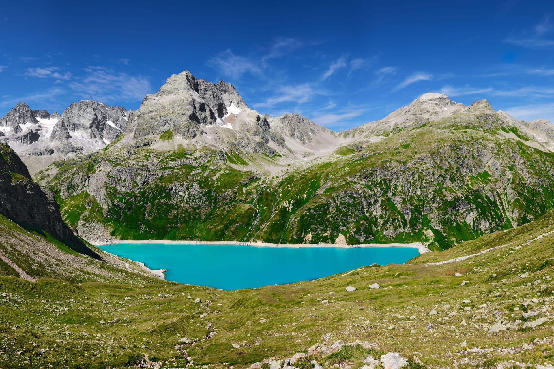 Bergformation mit der Kuchenspitze in Tirol (Archivbild): Ein Deutscher ist bei einem Ausflug tödlich verunglückt.