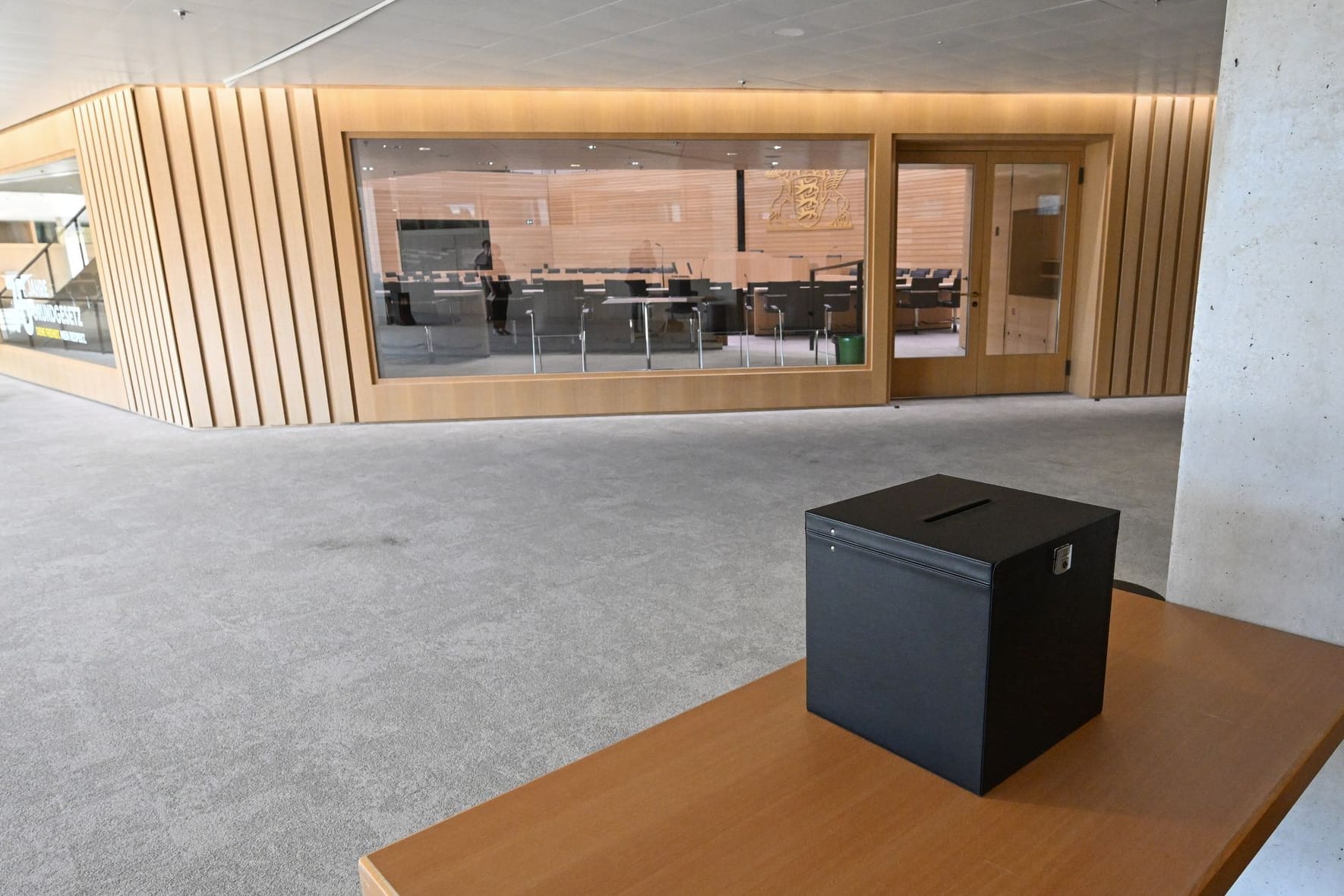 Skandal im Landtag: Hakenkreuz auf Stimmzettel geschmiert