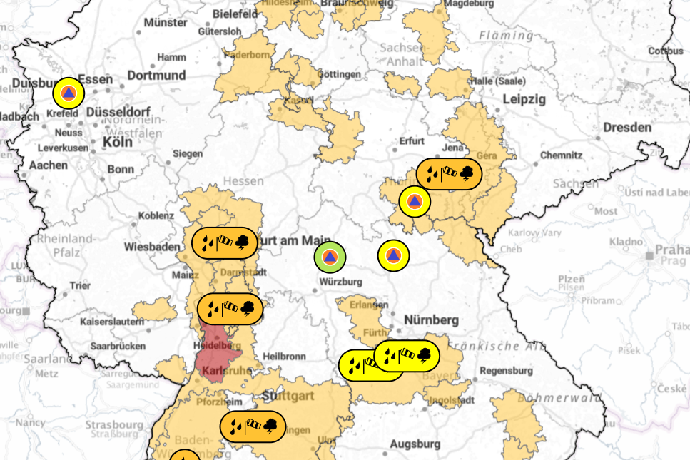 Warnkarte des Deutschen Wetterdienstes: In mehreren Regionen droht Gefahr.