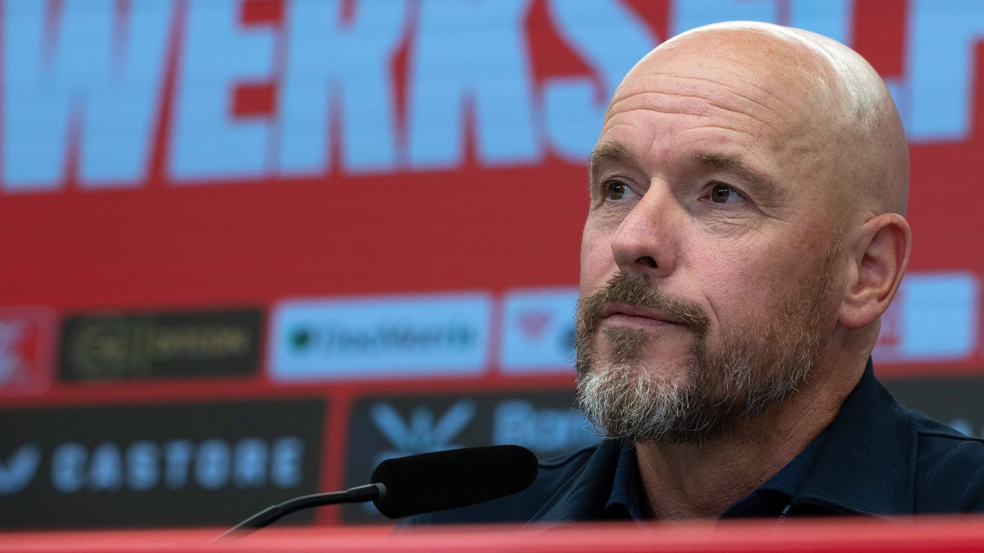 Erik ten Hag: Er folgte als Trainer auf Xabi Alonso.