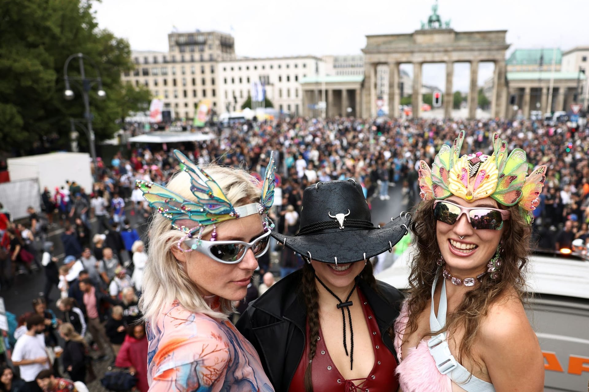 Teilnehmer von "Rave the Planet": Berlin wird erneut zum Anziehungspunkt für die Techno-Szene.