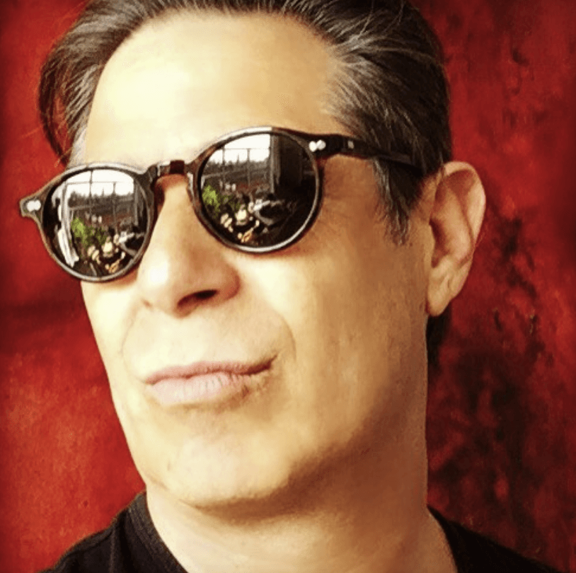 Ist er David Barkay, der flüchtige Ex-Mossad-Agent?
